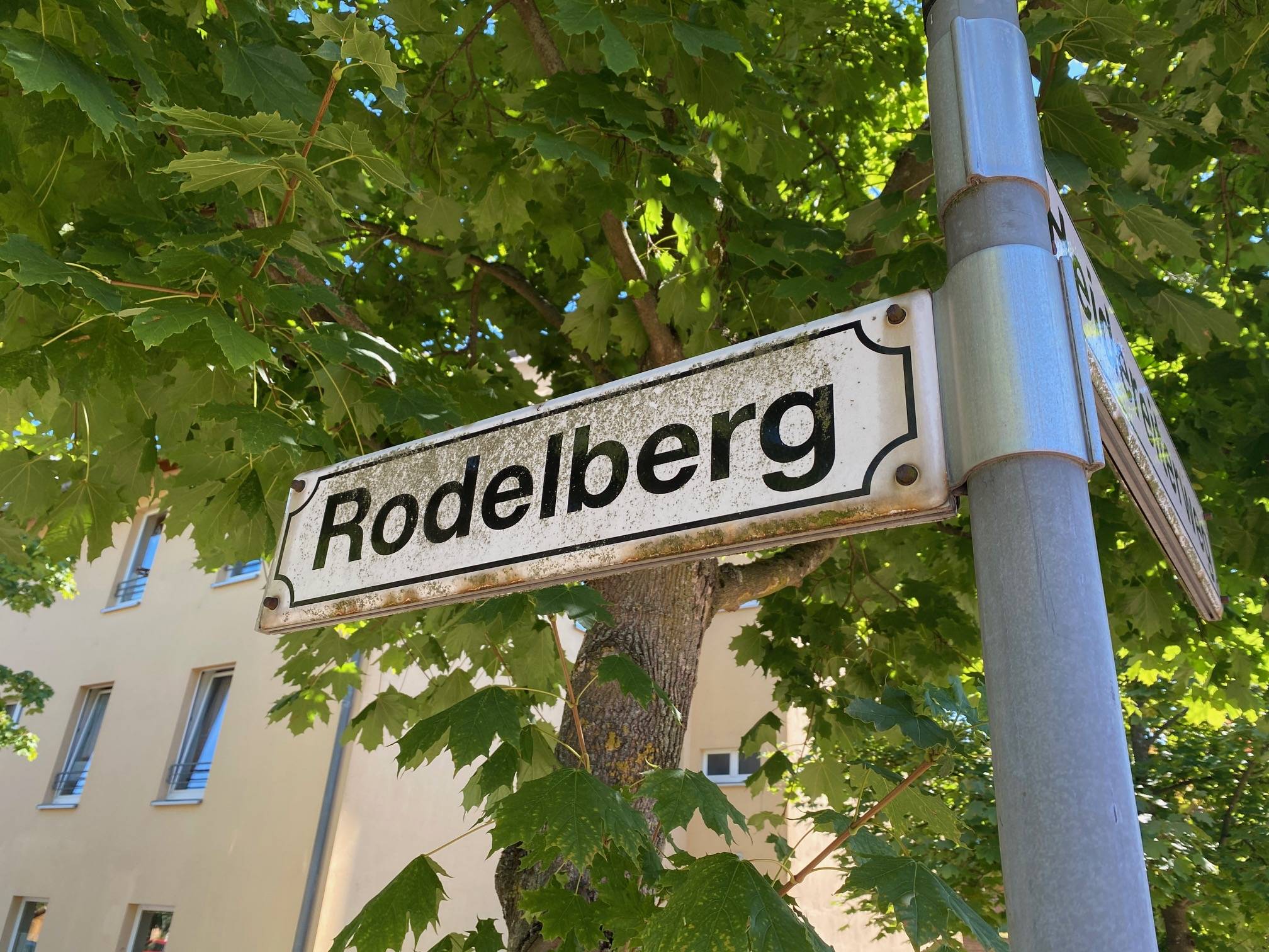 Kleinmachnow | Hohe Kiefer 95-97 und 99-101 | Rodelberg 53